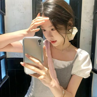 北极百货的秋乃小姐